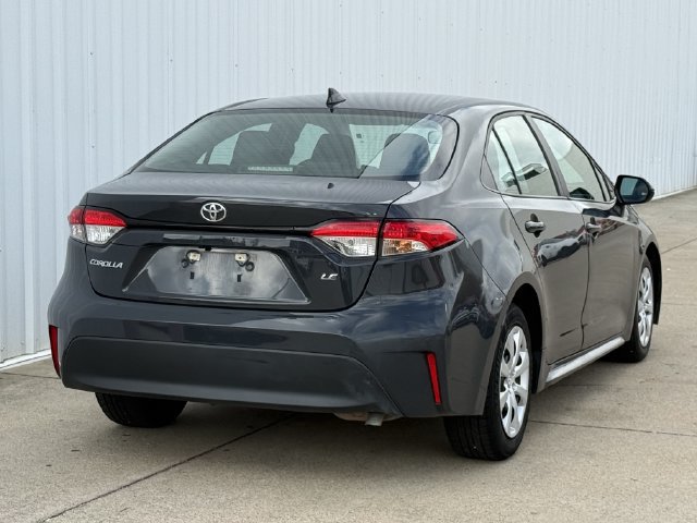 Used 2024 Toyota Corolla LE FWD image 4