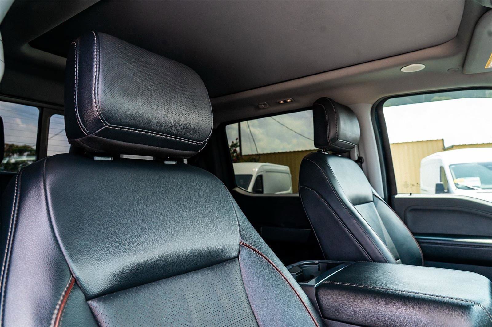 Used 2023 Ford F250 Lariat w/ Lariat Ultimate Package AWD/4WD image 20