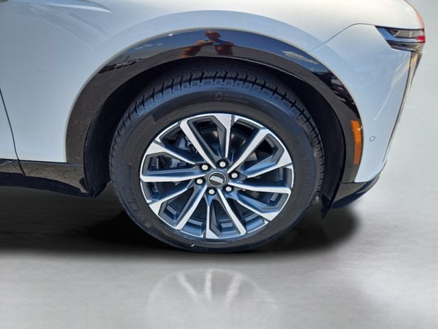 Certified 2024 Cadillac Lyriq Sport RWD image 42