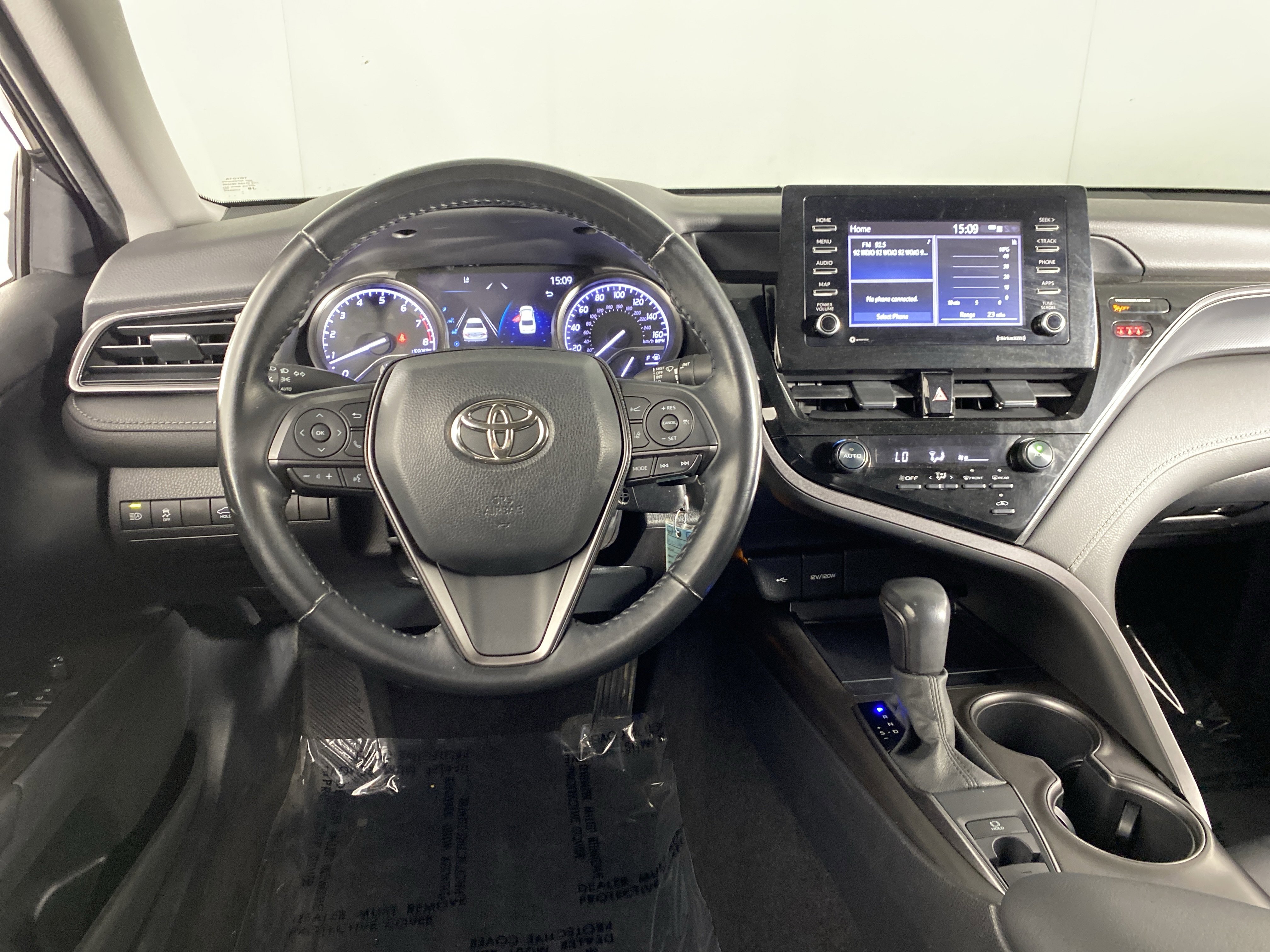 Used 2021 Toyota Camry SE AWD/4WD image 15