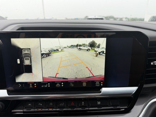 Used 2025 Chevrolet Silverado 1500 High Country AWD/4WD image 23