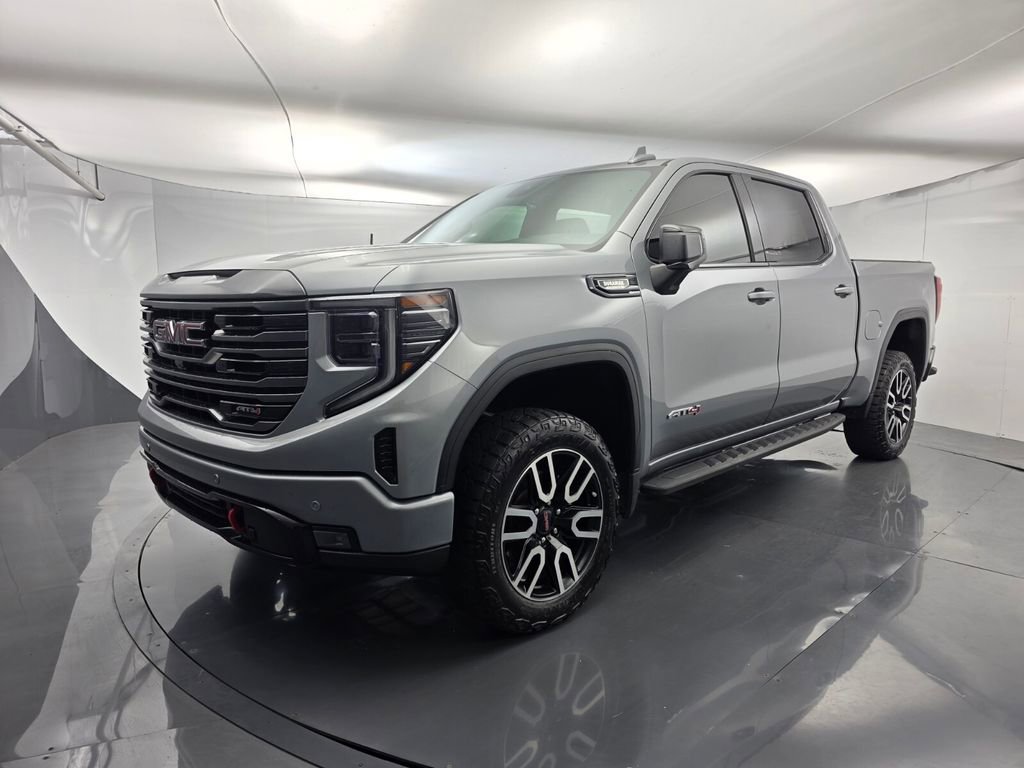 Used 2024 GMC Sierra 1500 AT4 w/ Technology Package image 8