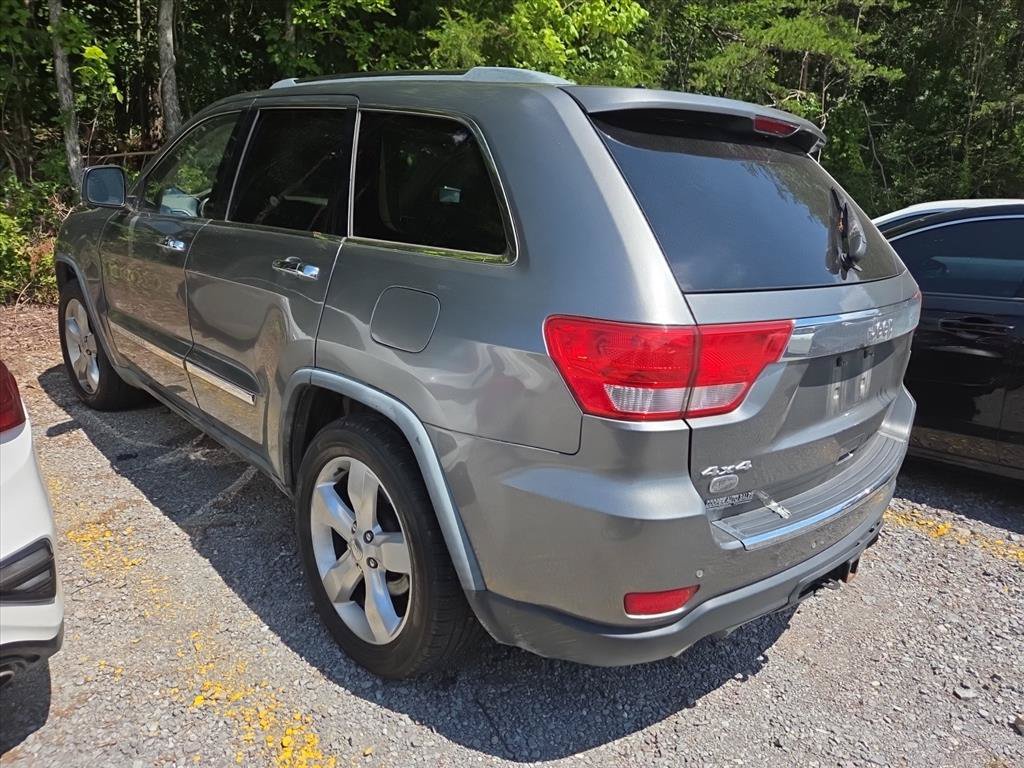 Used 2011 Jeep Grand Cherokee Overland AWD/4WD image 6