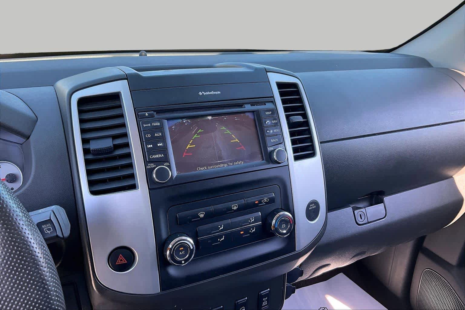 Used 2013 Nissan Xterra PRO-4X AWD/4WD image 27