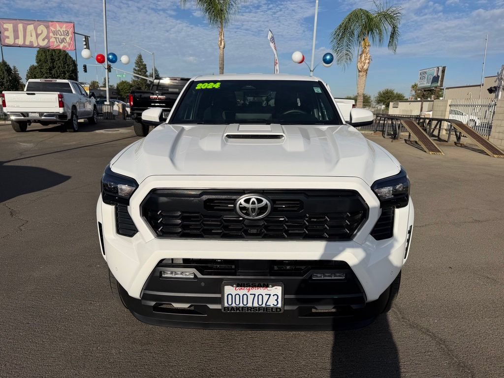 Used 2024 Toyota Tacoma TRD Sport w/ TRD Sport Upgrade Package RWD image 2