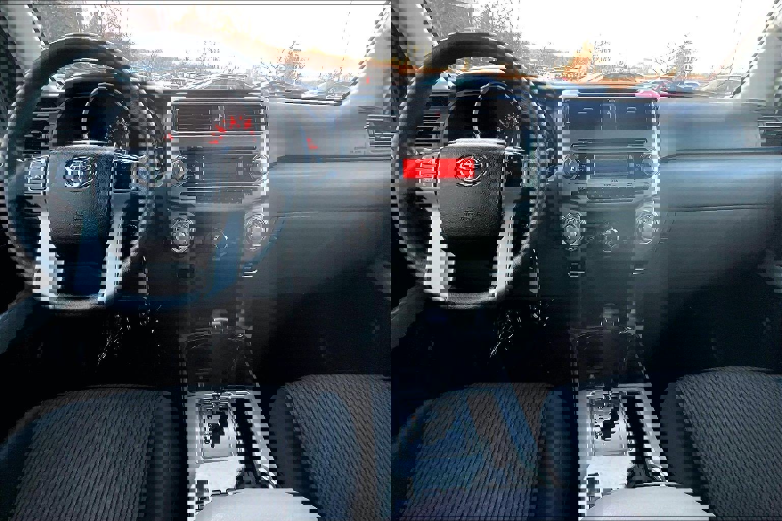 Used 2012 Toyota 4Runner SR5 w/ Convenience Pkg image 14