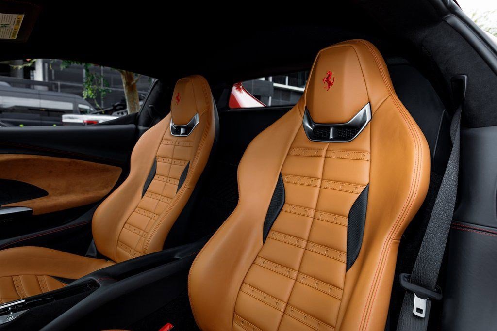 Used 2025 Ferrari 296 GTB image 31