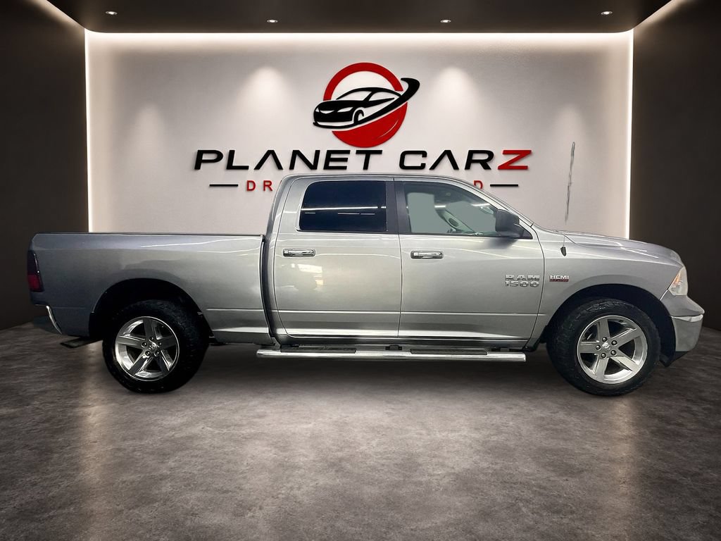 Used 2021 RAM 1500 Classic SLT AWD/4WD image 4