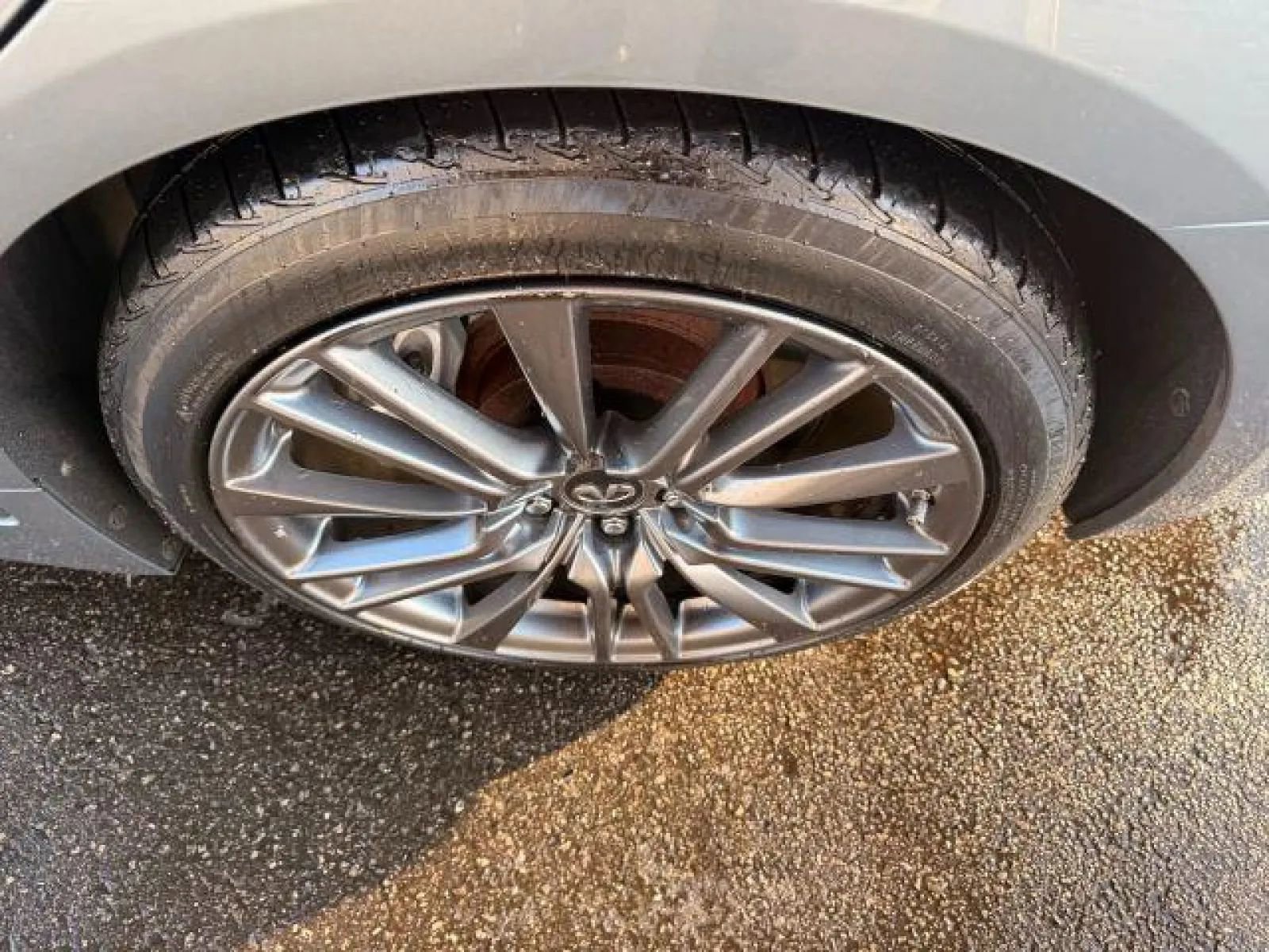 Used 2016 INFINITI Q50 Red Sport 400 AWD/4WD image 41