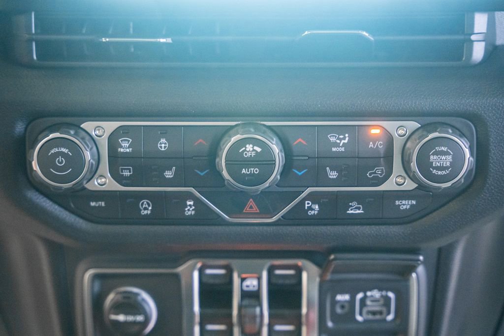 New 2025 Jeep Wrangler Sport S image 22