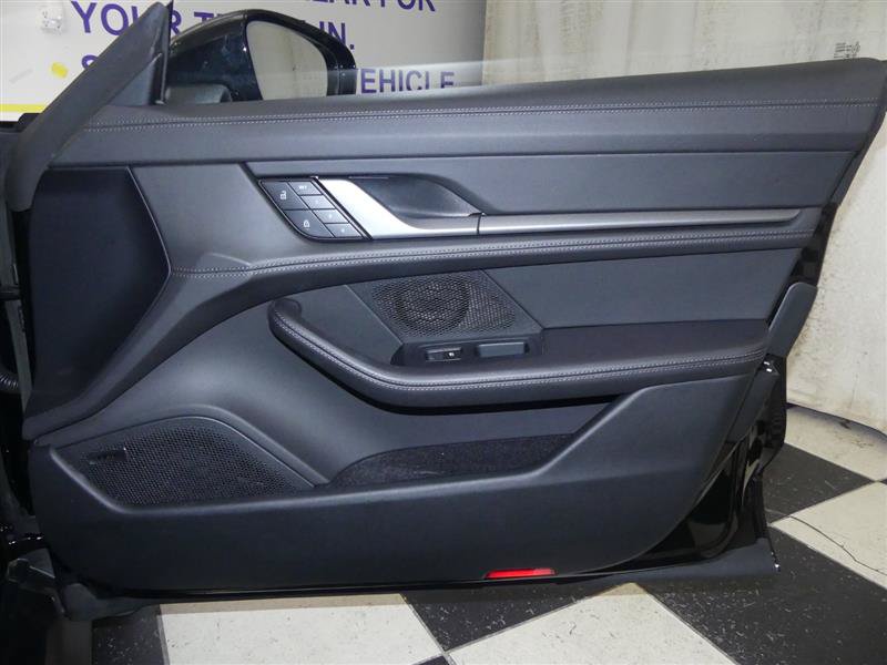 Used 2023 Porsche Taycan GTS AWD/4WD image 29