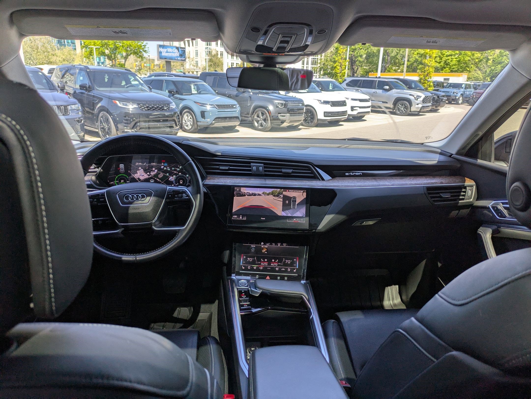Used 2019 Audi e-tron Prestige AWD/4WD image 26