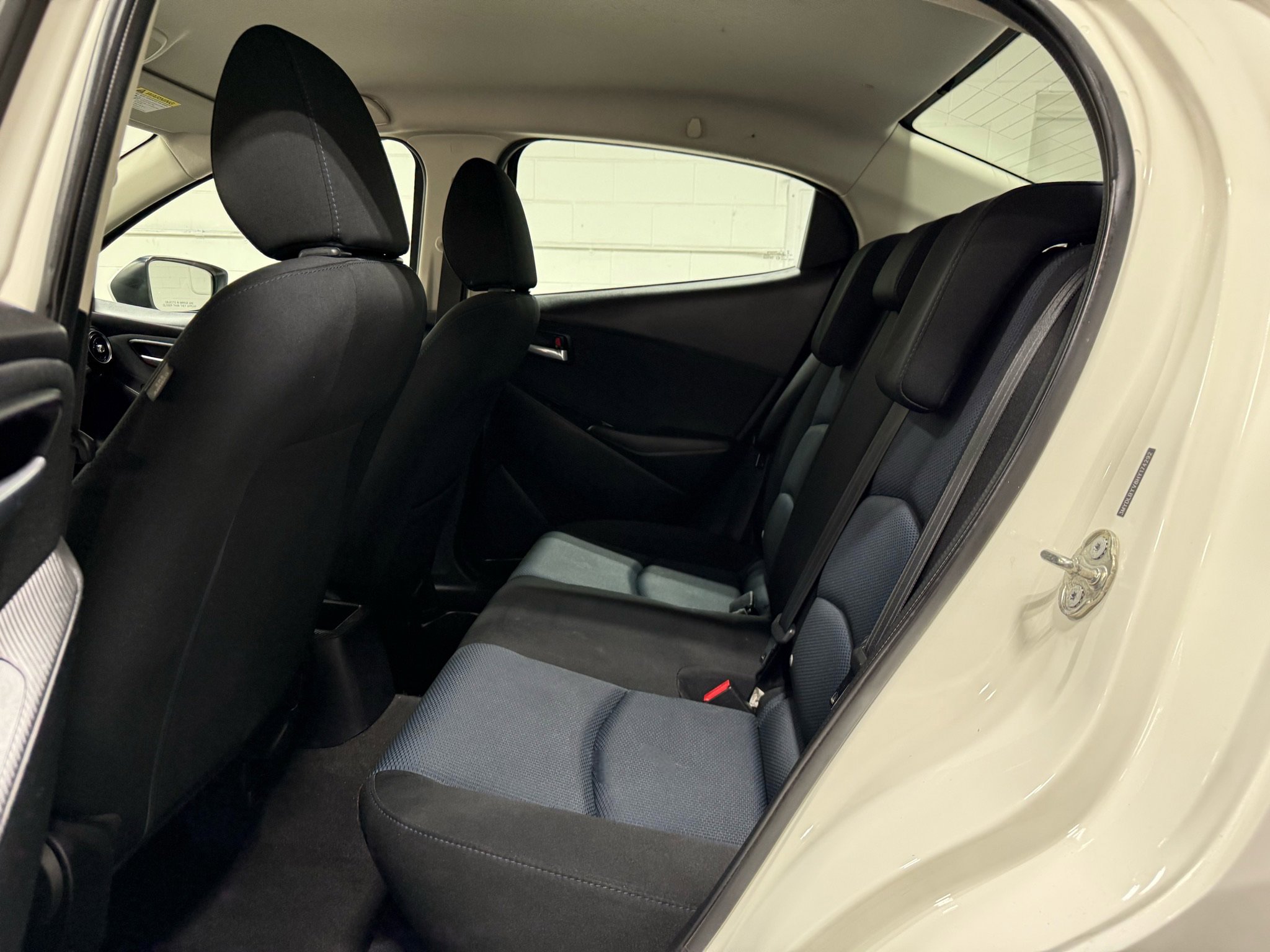 Used 2017 Toyota Yaris iA image 18