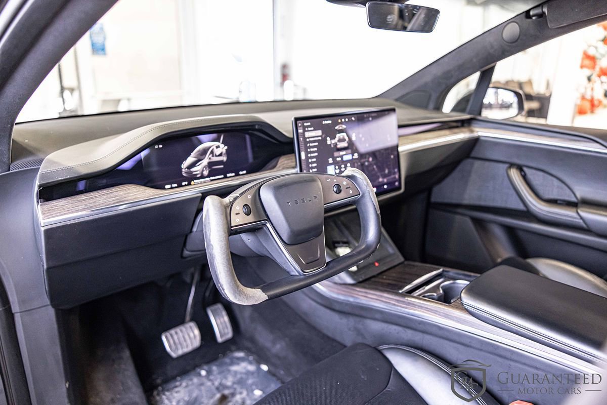 Used 2022 Tesla Model X image 20
