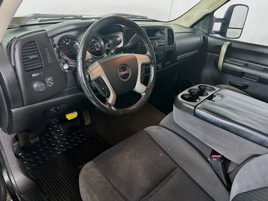 Used 2009 GMC Sierra 2500 SLE w/ Convenience Package RWD image 28