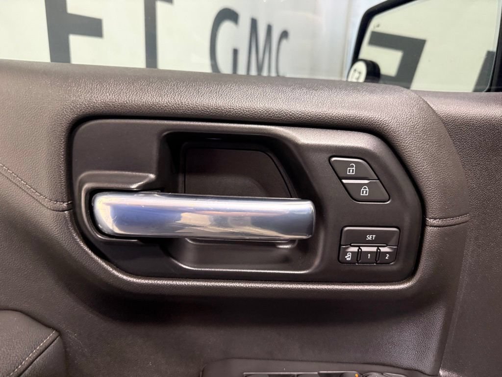 Used 2019 GMC Sierra 1500 SLT w/ SLT Premium Plus Package AWD/4WD image 8