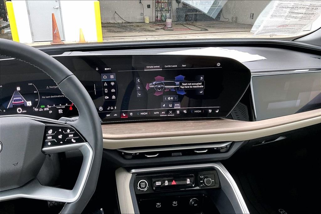 Certified 2025 Audi Q5 Prestige image 20