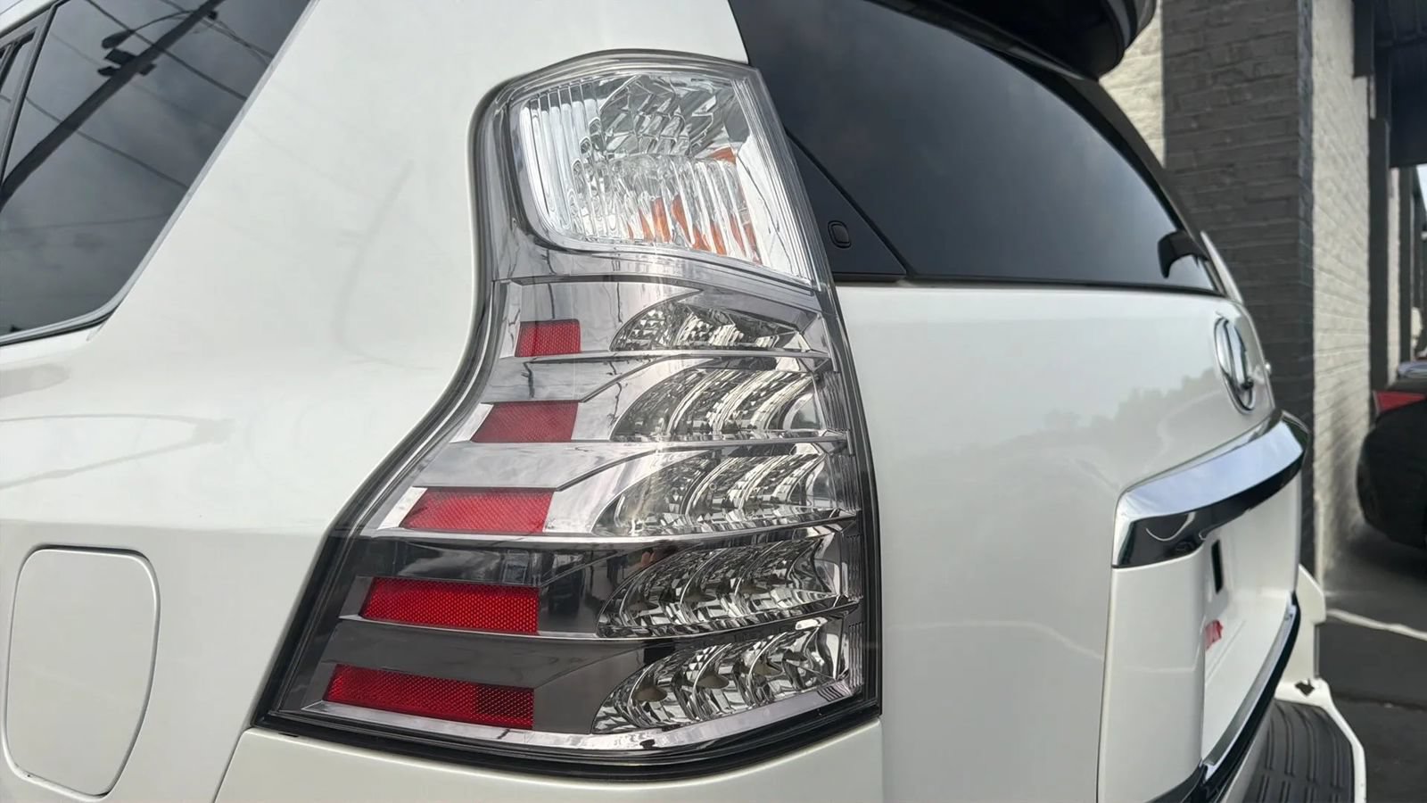 Used 2015 Lexus GX 460 Luxury AWD/4WD image 37