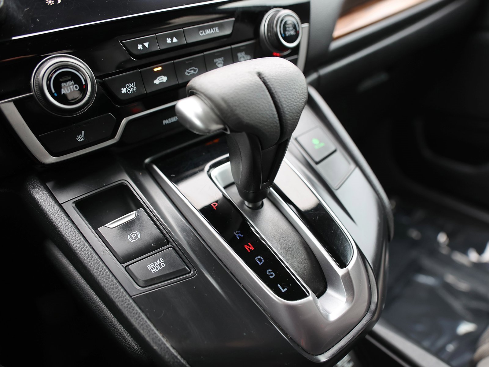 Used 2017 Honda CR-V EX image 26