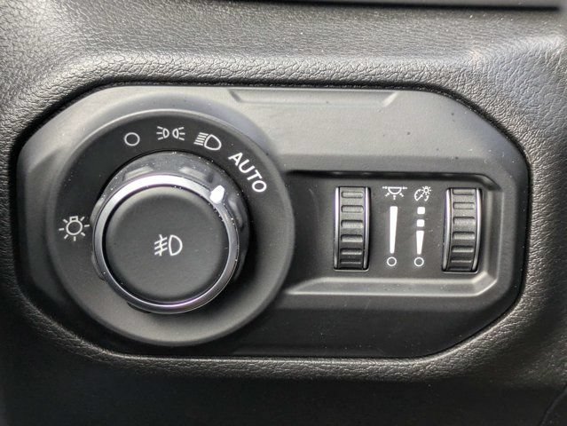 Used 2021 Jeep Wrangler Unlimited Sport AWD/4WD image 25