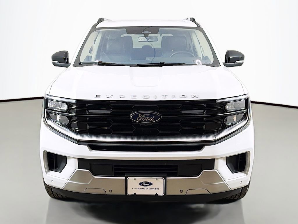 Used 2025 Ford Expedition Platinum AWD/4WD image 15