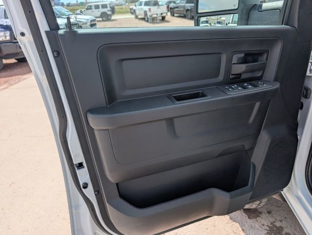 New 2026 RAM 5500 Tradesman AWD/4WD image 11