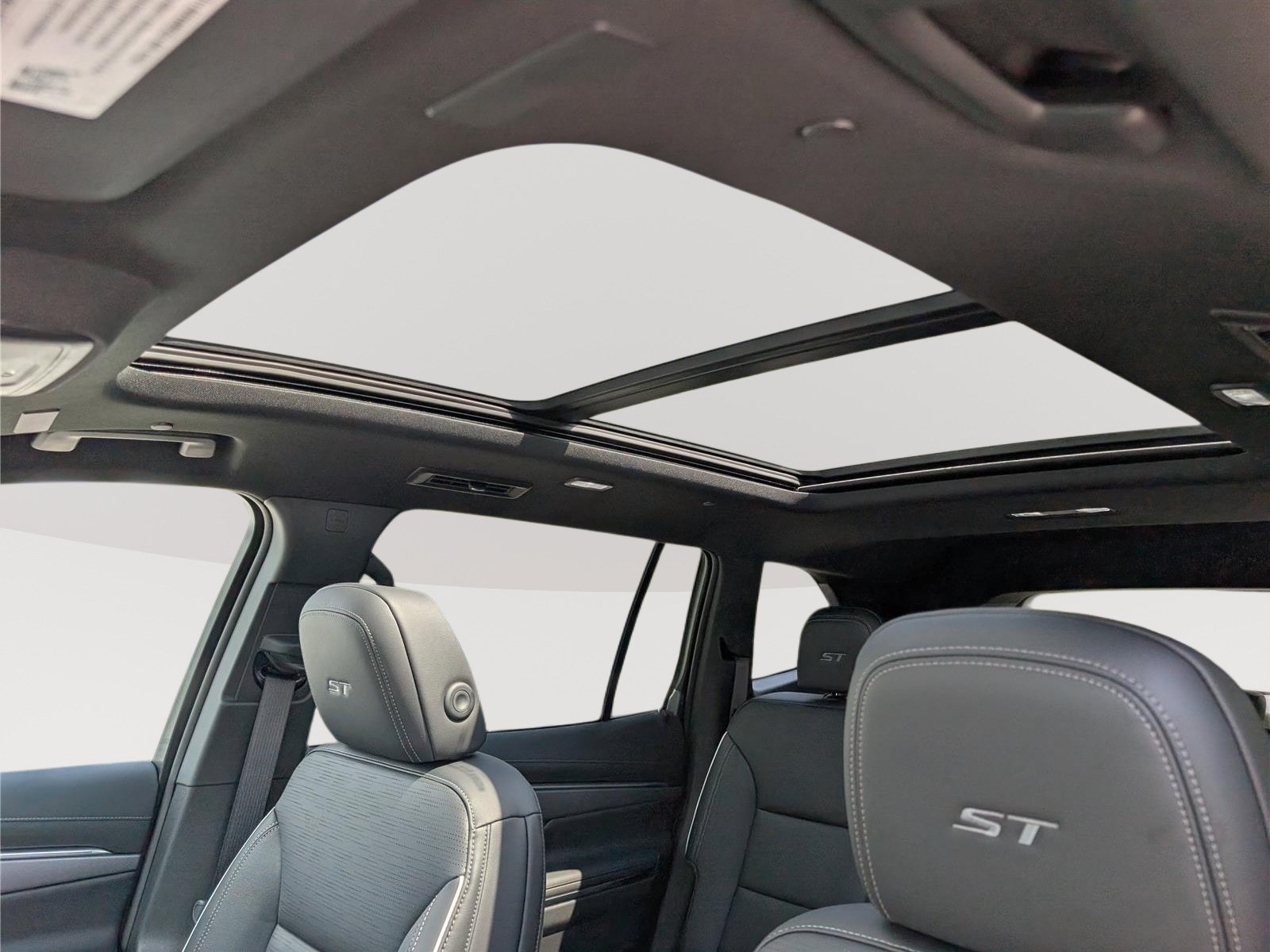 New 2026 Buick Enclave Sport Touring w/ Power Package FWD image 31