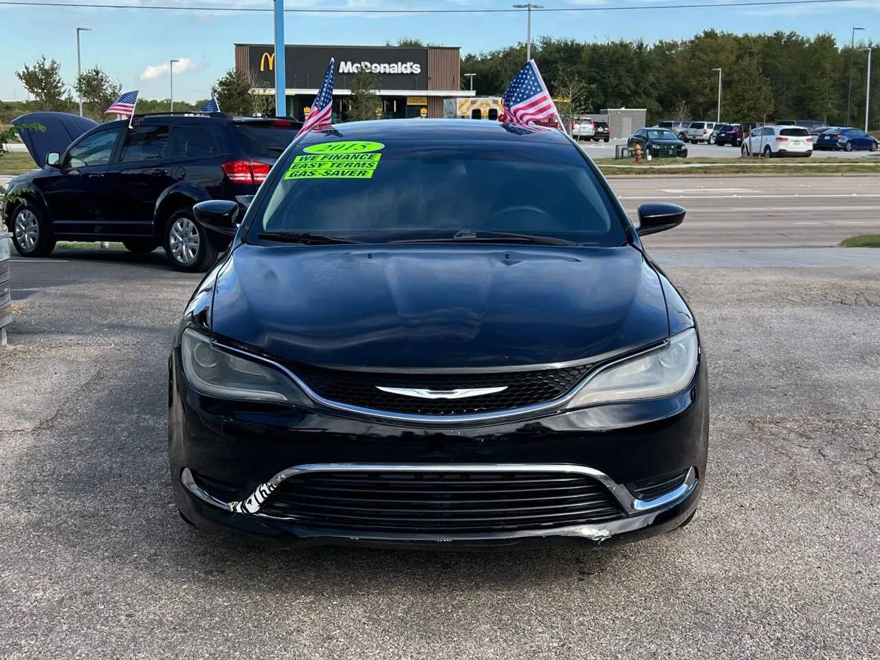 Used 2015 Chrysler 200 Limited image 3