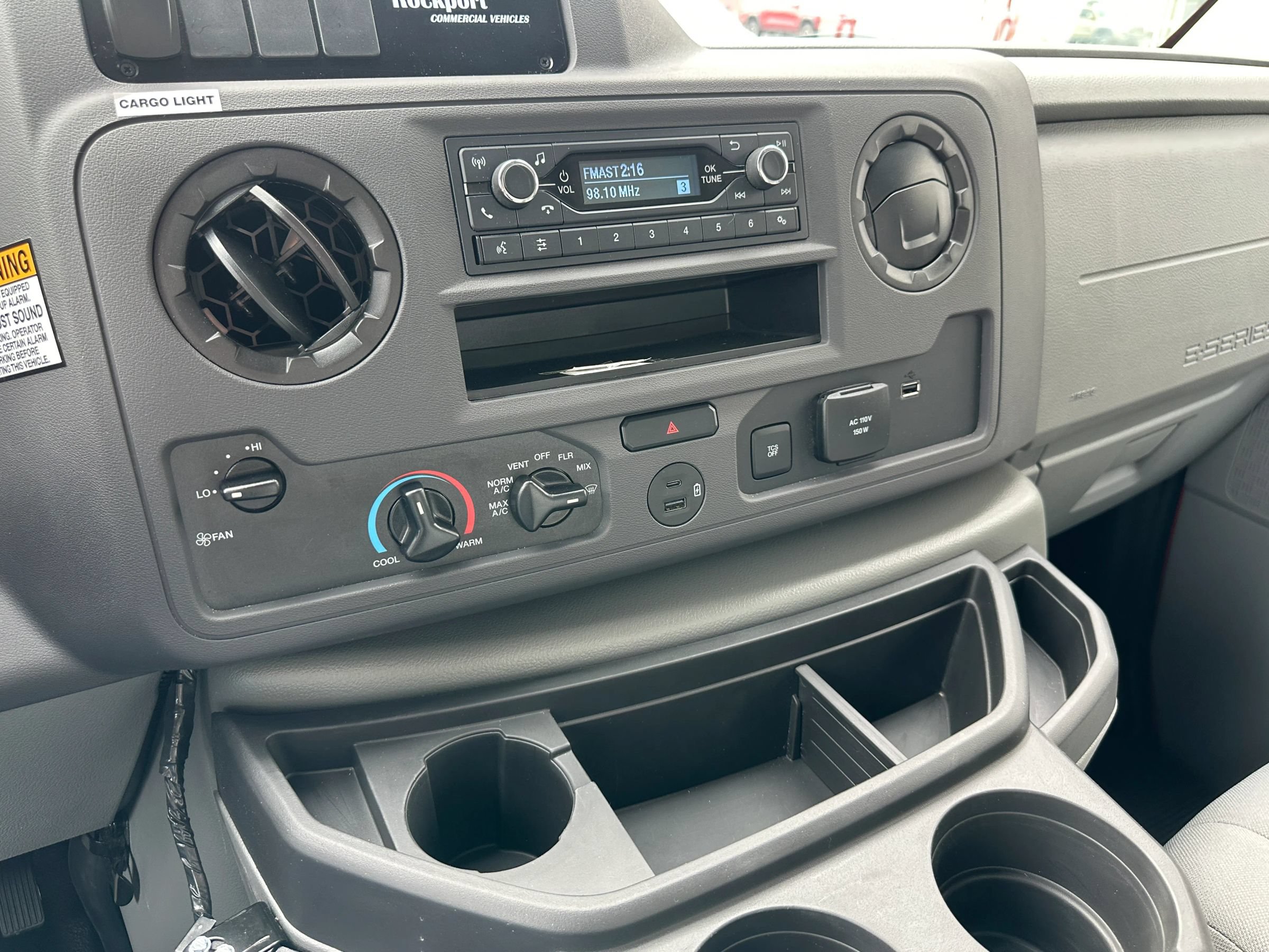 Used 2026 Ford E-350 and Econoline 350 Super Duty w/ Interior Upgrade Package RWD image 27