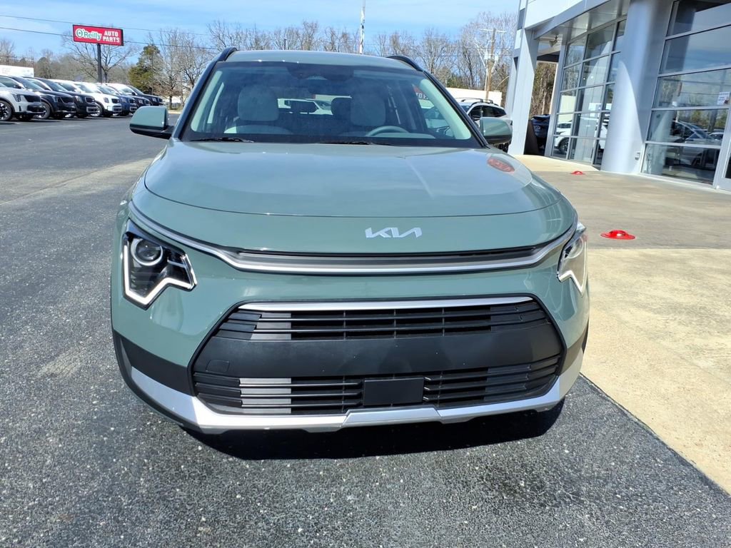 New 2026 Kia Niro EX image 3
