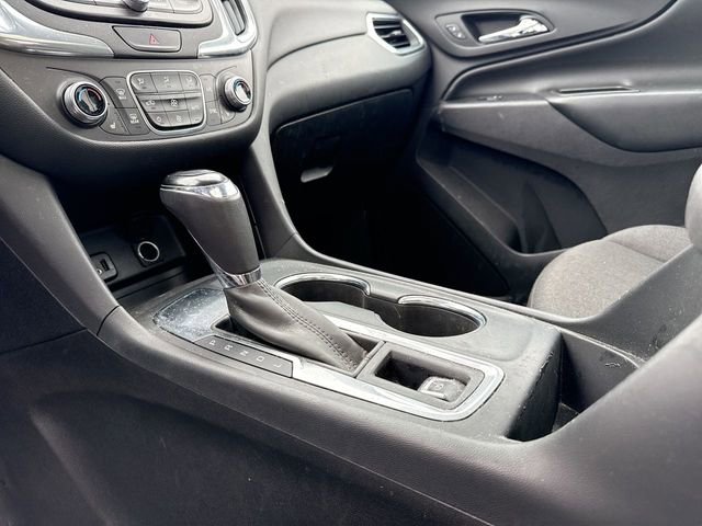 Used 2018 Chevrolet Equinox LT w/ Sun & Infotainment Package image 14