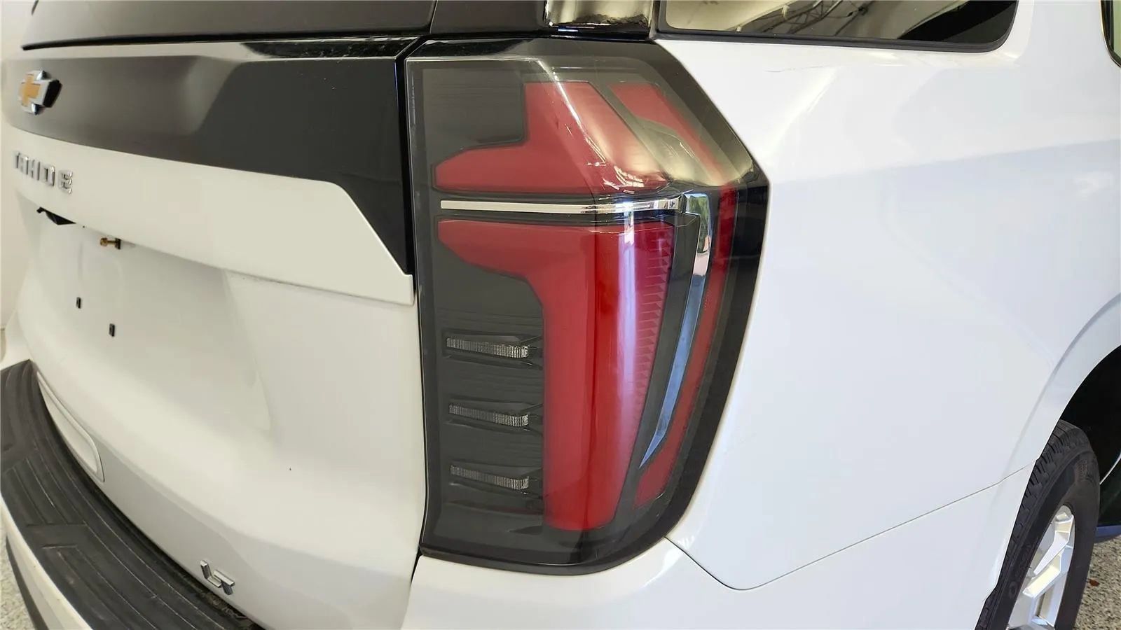Used 2025 Chevrolet Tahoe LT AWD/4WD image 15