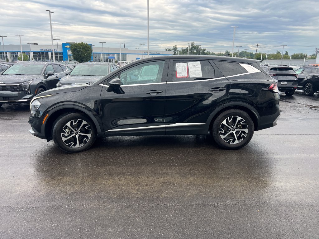 Certified 2023 Kia Sportage EX FWD image 7