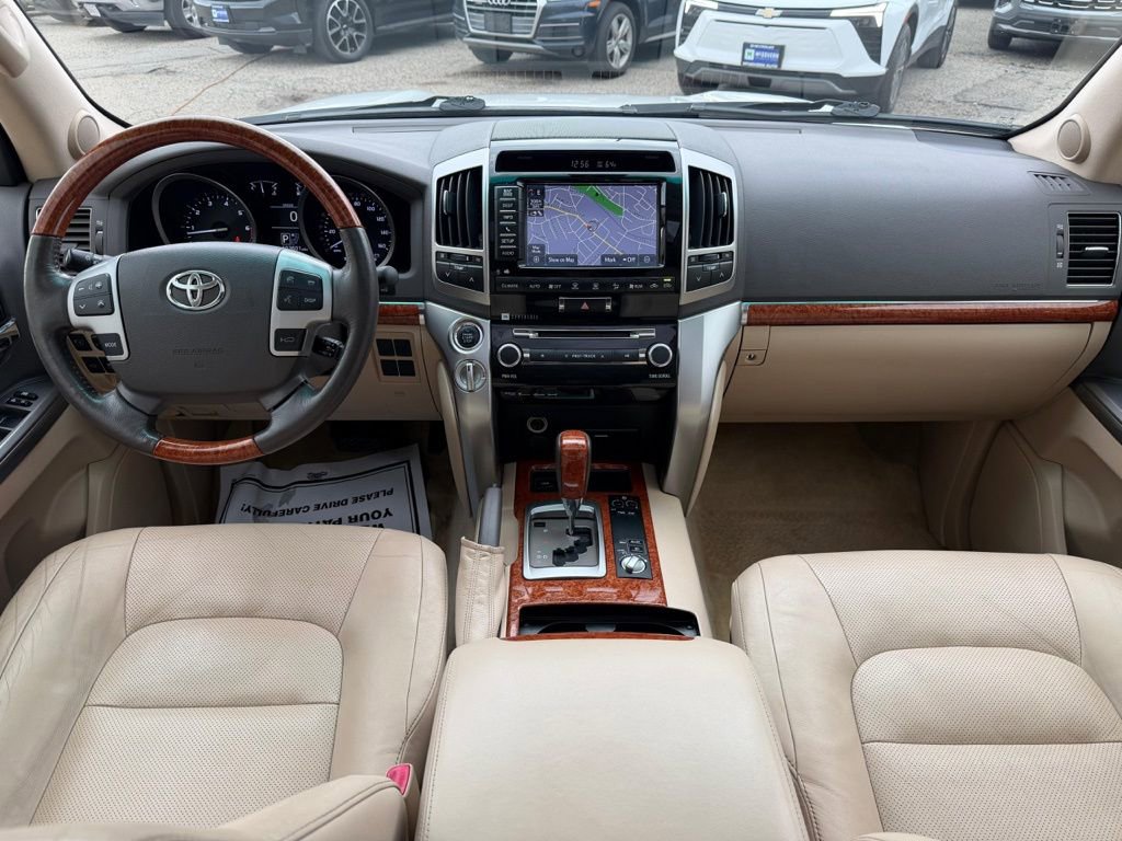 Used 2014 Toyota Land Cruiser AWD/4WD image 23