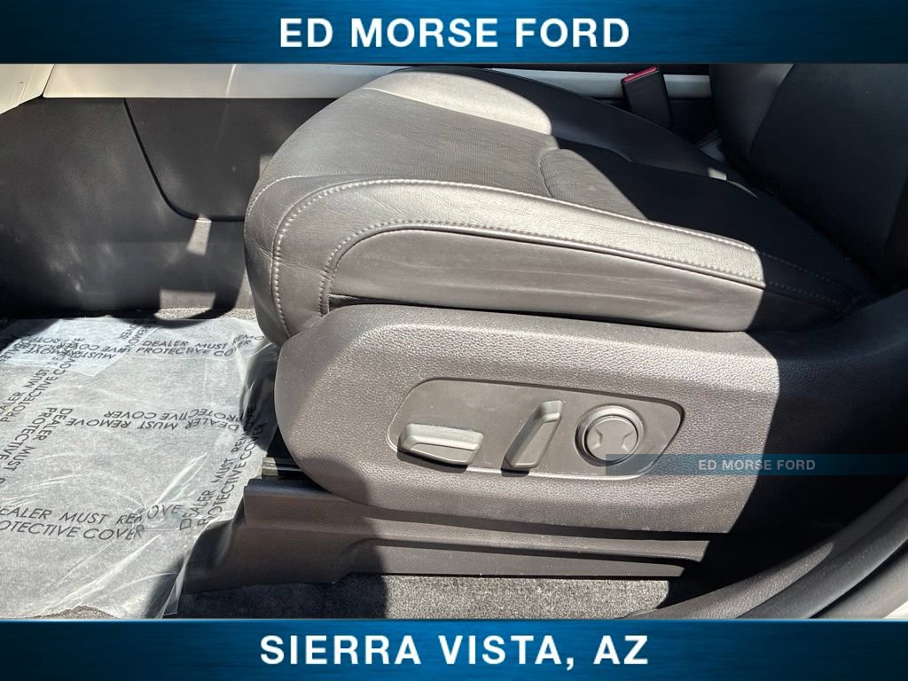 Certified 2023 Kia Carnival EX FWD image 27