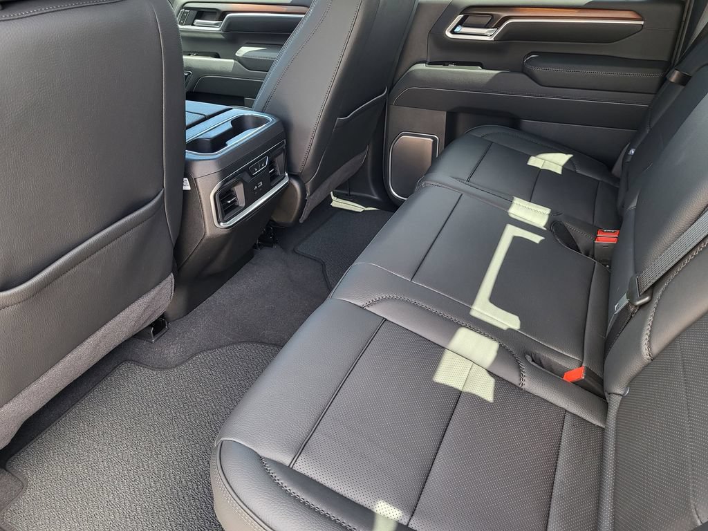 New 2026 GMC Sierra 2500 Denali w/ Denali Reserve Package AWD/4WD image 10