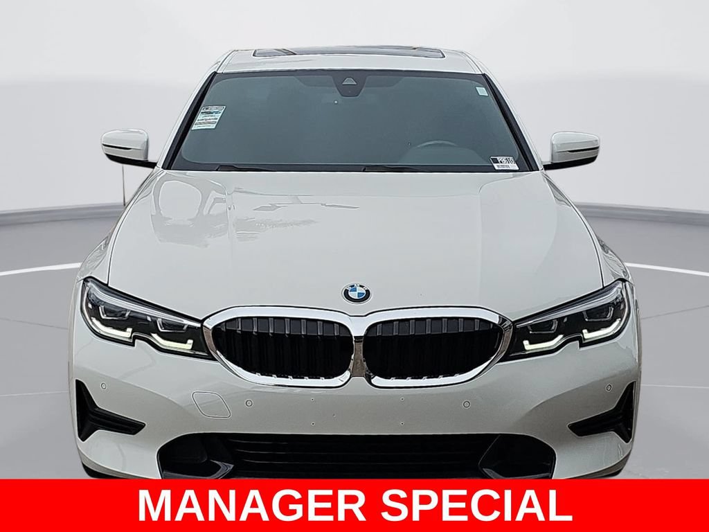 Used 2021 BMW 330i Sedan w/ Driving Assistance Package RWD image 8