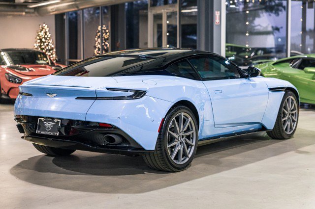 Used 2017 Aston Martin DB11 V12 image 6