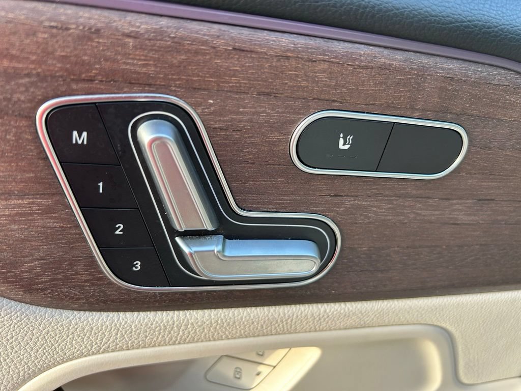 Used 2023 Mercedes-Benz GLB 250 image 18