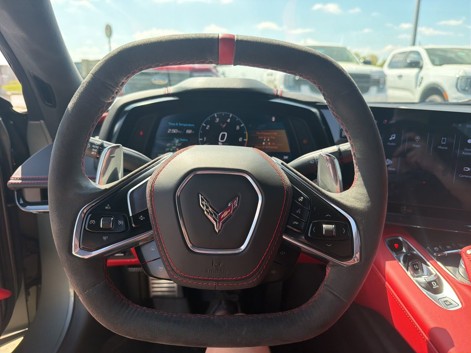 Used 2024 Chevrolet Corvette Stingray Premium Cpe w/ Z51 Performance Package image 22