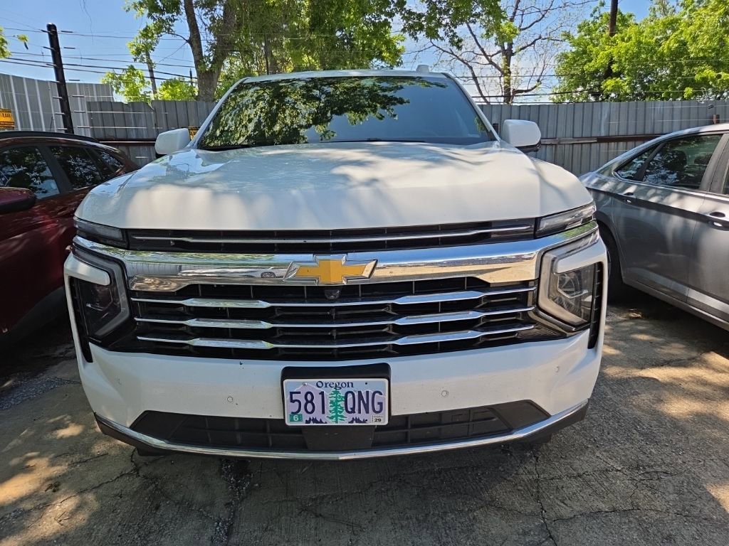 Used 2025 Chevrolet Tahoe LT image 8