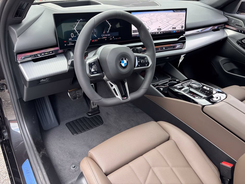 New 2027 BMW 530i xDrive w/ M Sport Package AWD/4WD image 14