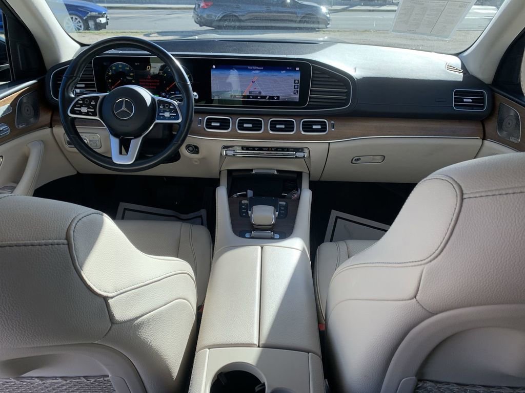 Used 2021 Mercedes-Benz GLS 450 4MATIC image 18
