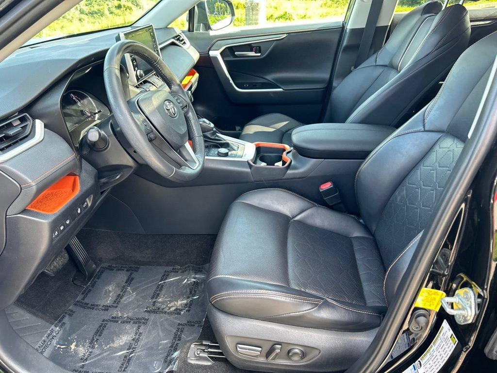 Used 2019 Toyota RAV4 Adventure w/ Cold Weather Package AWD/4WD image 9
