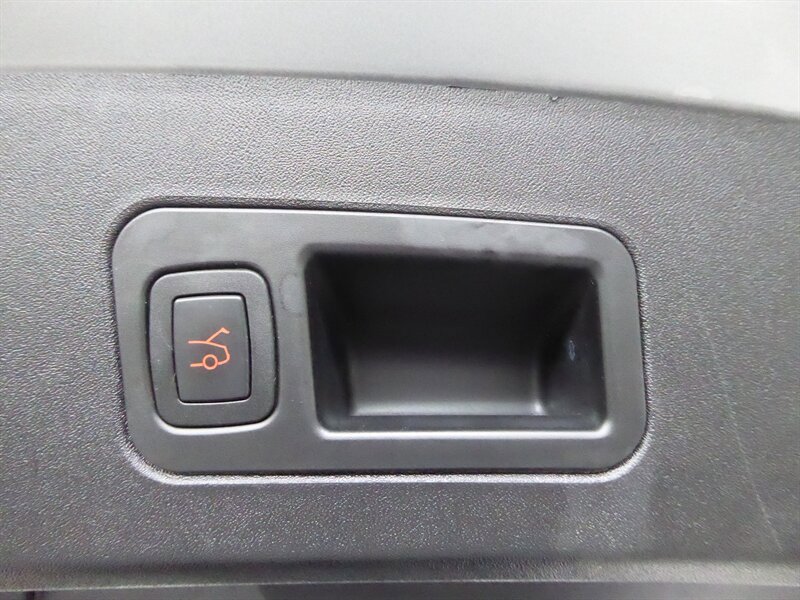 Used 2015 Tesla Model S P85D AWD/4WD image 31