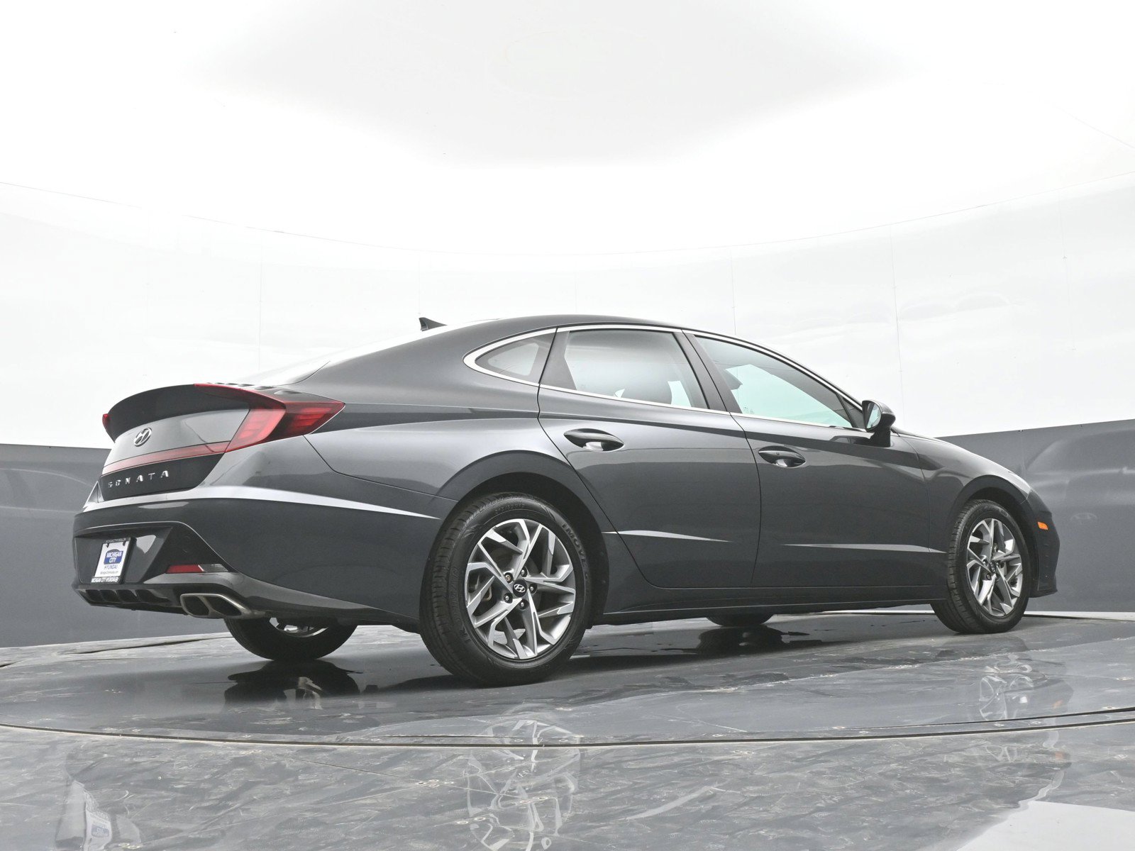 Certified 2023 Hyundai Sonata SEL w/ Preferred Accessory Package FWD image 42
