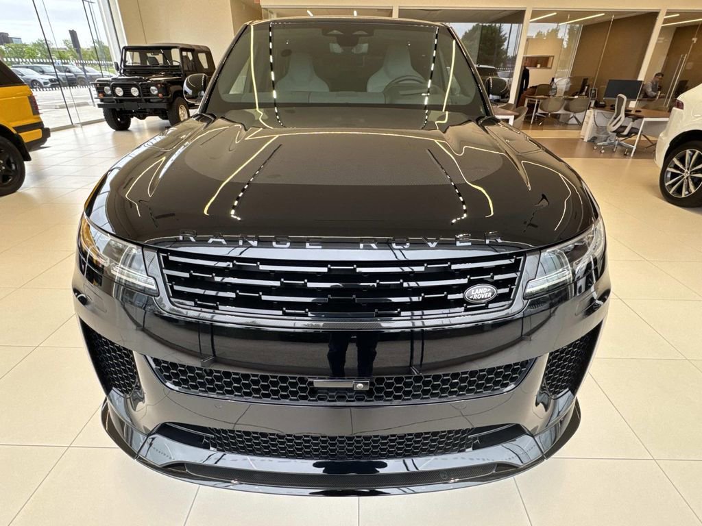 Used 2025 Land Rover Range Rover Sport SV Edition Two AWD/4WD image 9