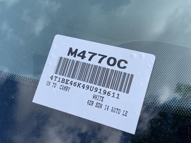 Used 2009 Toyota Camry LE FWD image 33