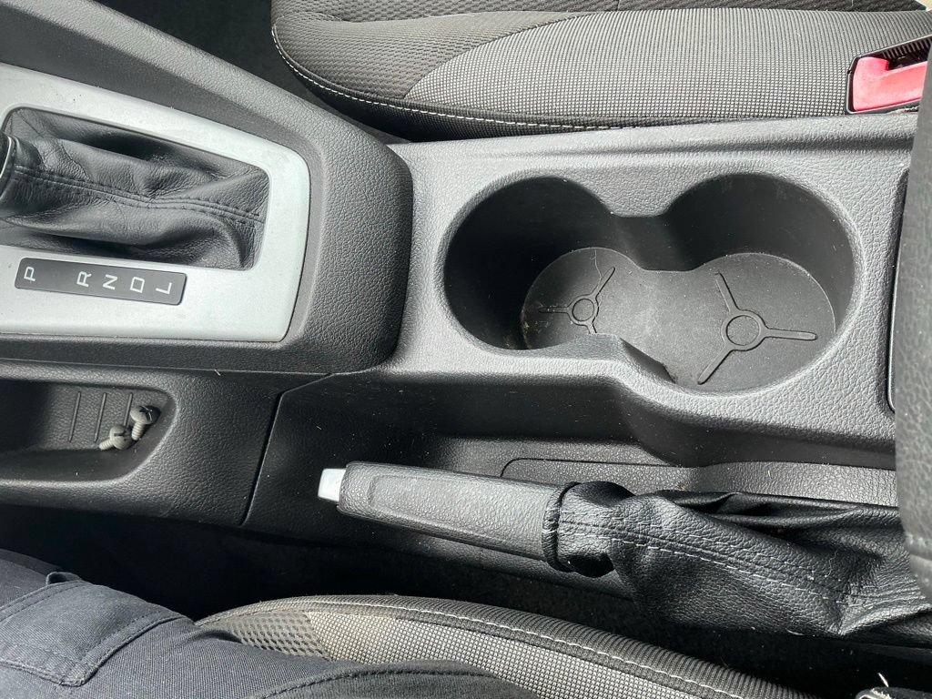 Used 2012 Ford Focus SE w/ Interior Protection Pkg FWD image 18