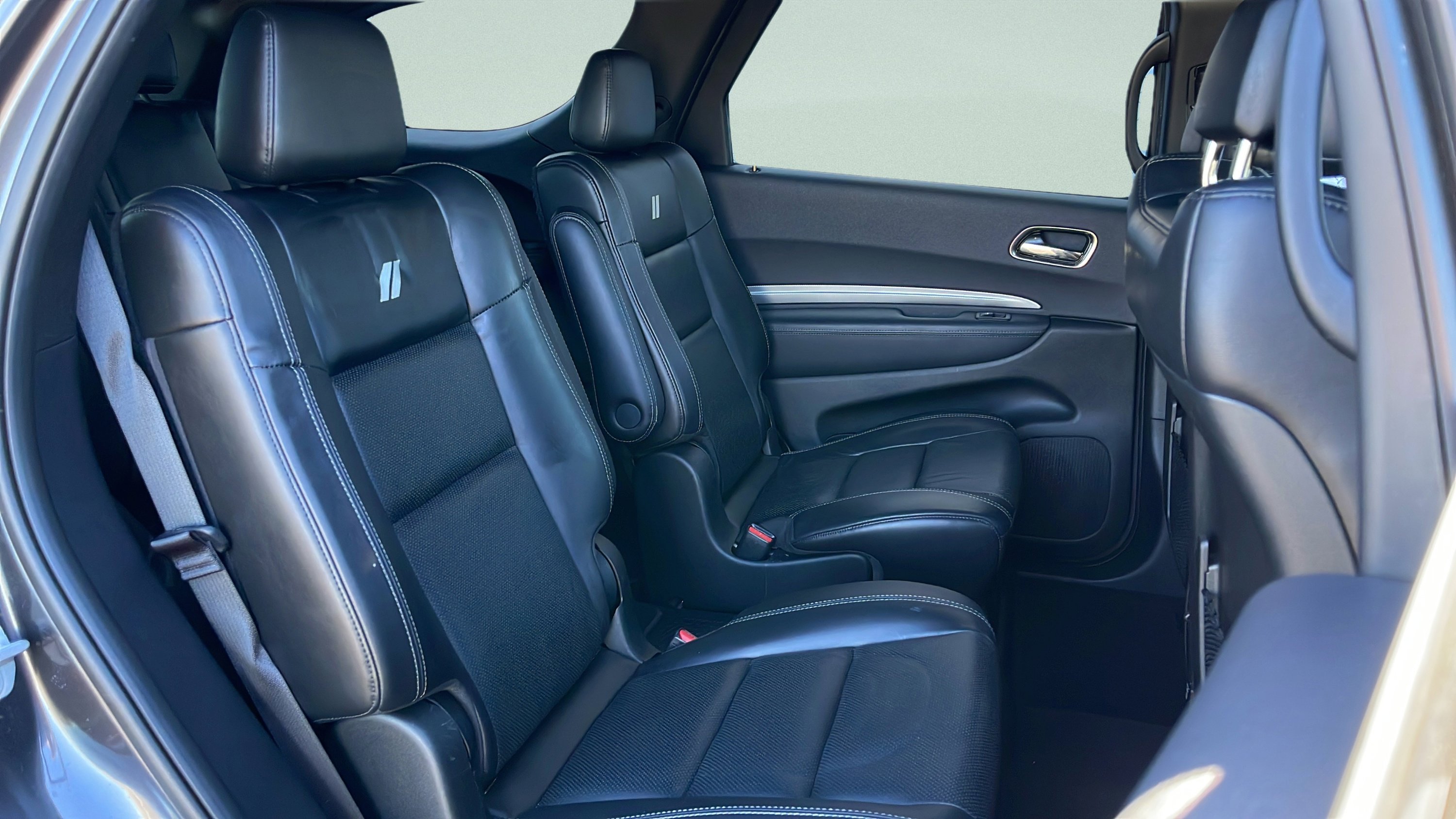 Used 2019 Dodge Durango R/T w/ Technology Group image 28